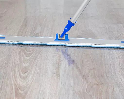 Laminated floor cleaning | Donald E. McNabb Flooring