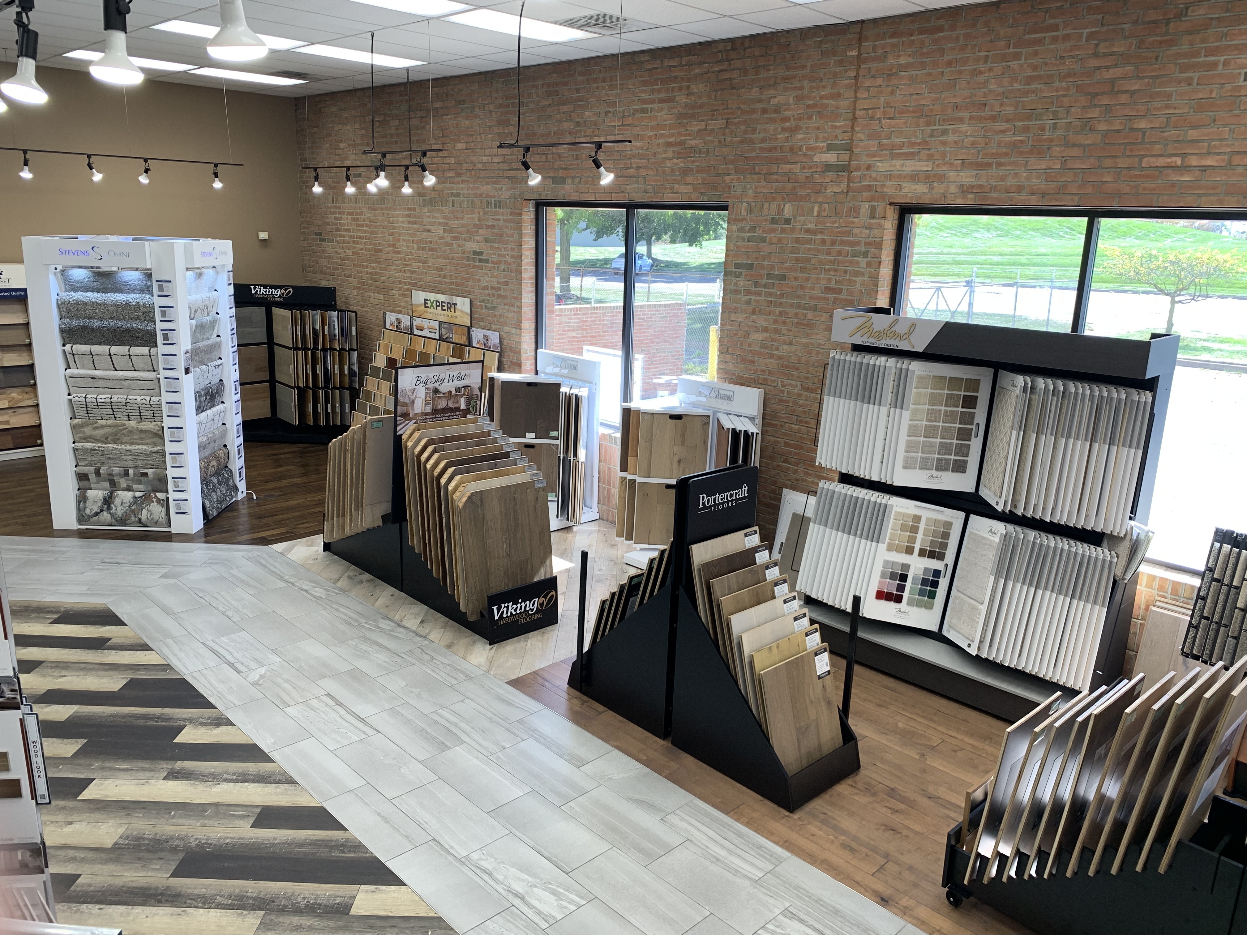 Showroom | Donald E. McNabb Flooring