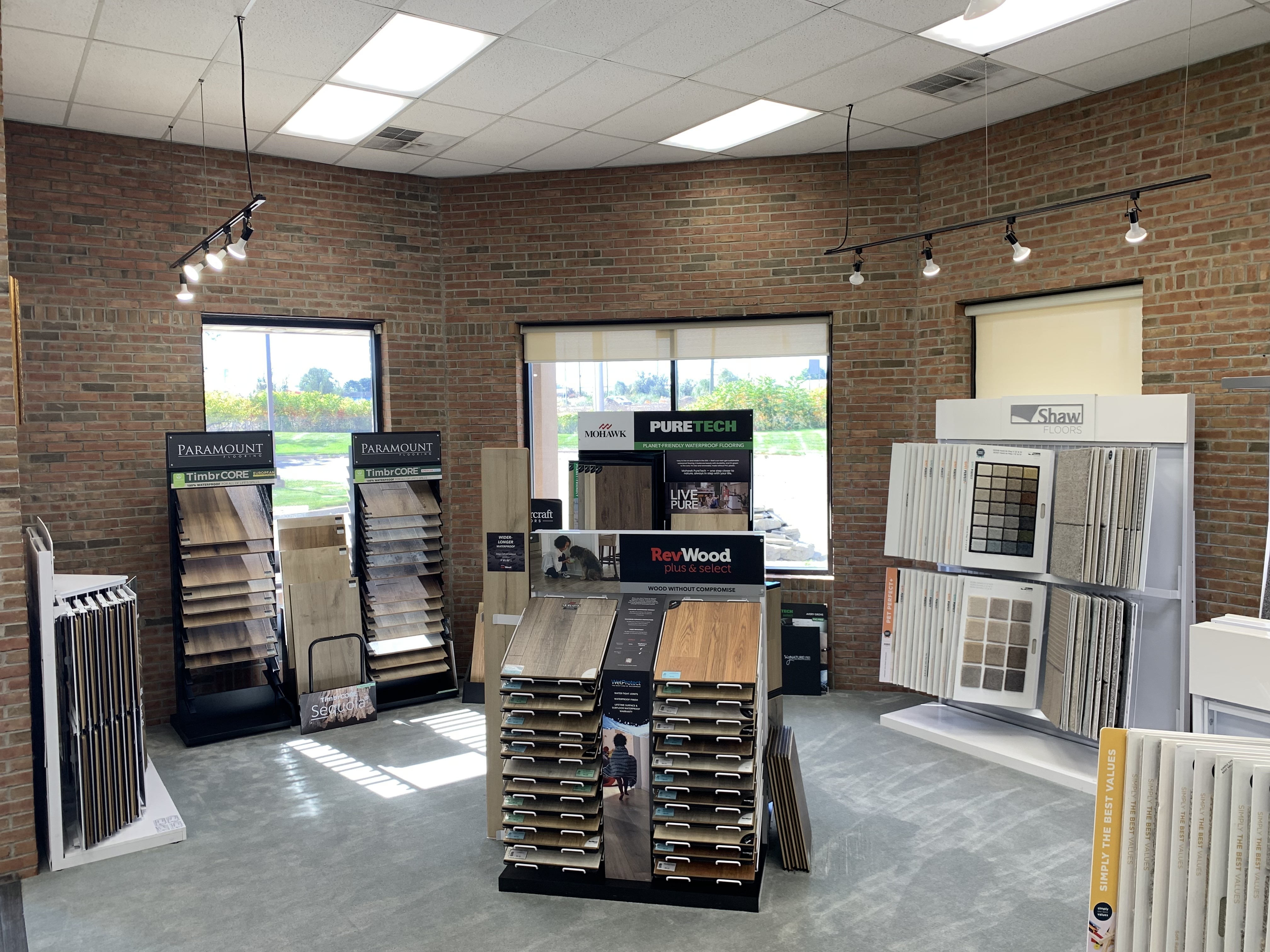 Showroom | Donald E. McNabb Flooring